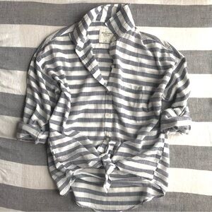 ABERCROMBIE & FITCH oversized cotton gray Blue stripes lightweight button down L